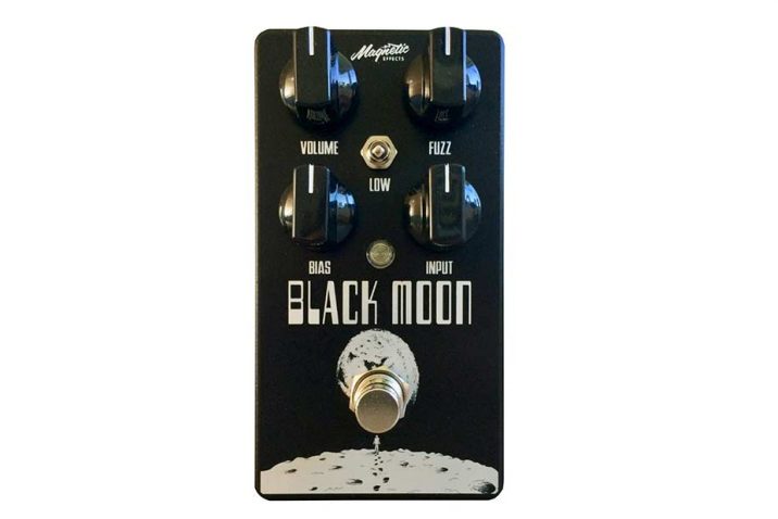 Magnetic Black Moon Effects Pedal For Guitar