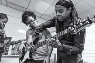 Living Colour’s Doug Wimbish Pays It Forward with Peavey Instrument Donation to Local School
