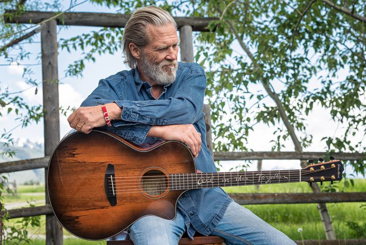 Breedlove and Jeff Bridges announce two new sustainably sourced signature model guitars