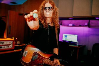 Glenn Hughes To Tour UK And Ireland Fronting Hard-Rock Supergroup The Dead Daisies