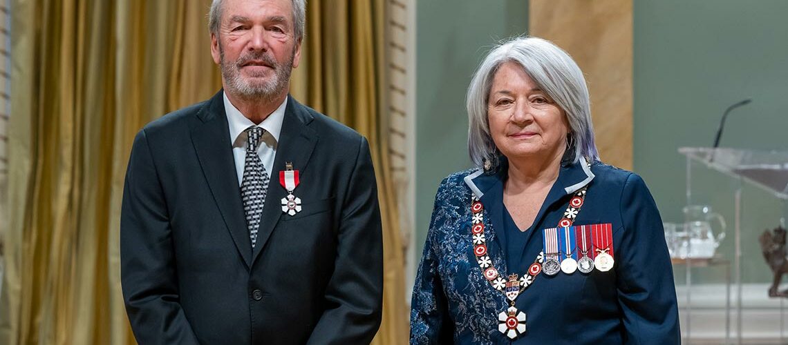 Robert Godin Receives the Order of Canada medal