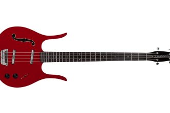 Danelectro introduce the Red Hot Long Horn Bass
